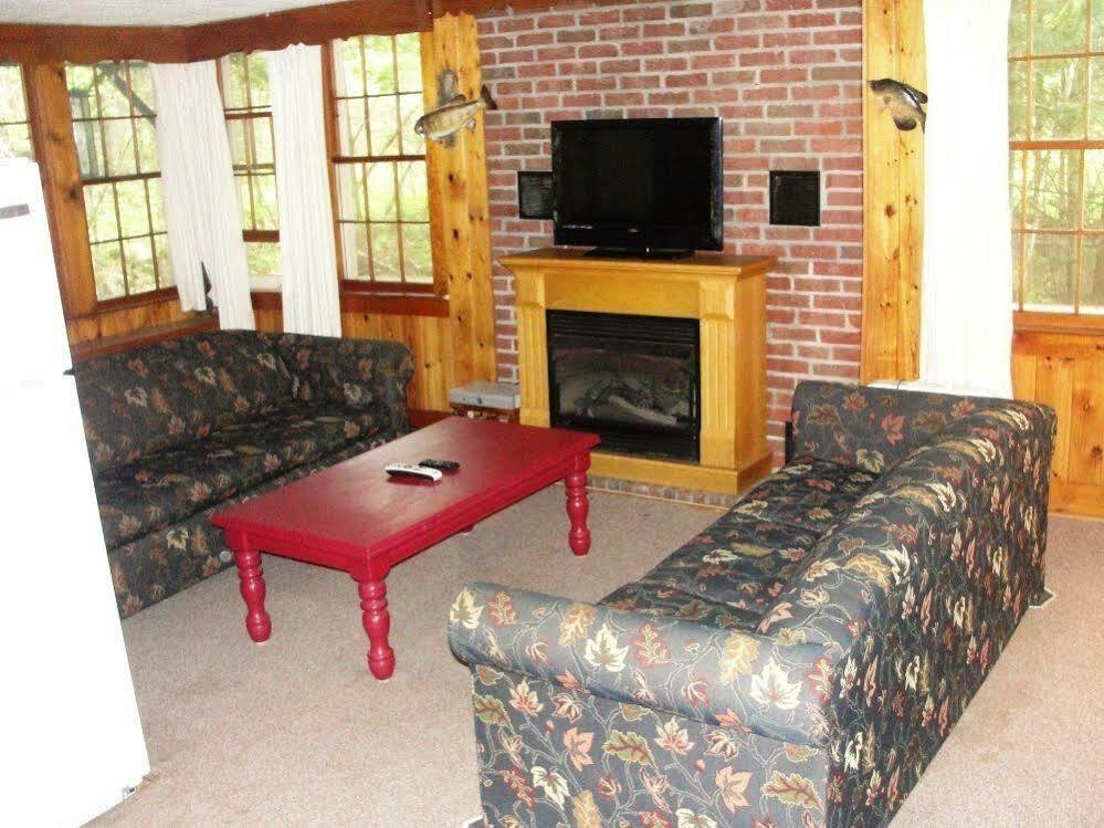 Pine Point Lodge Resort & Motel Crane Lake Esterno foto