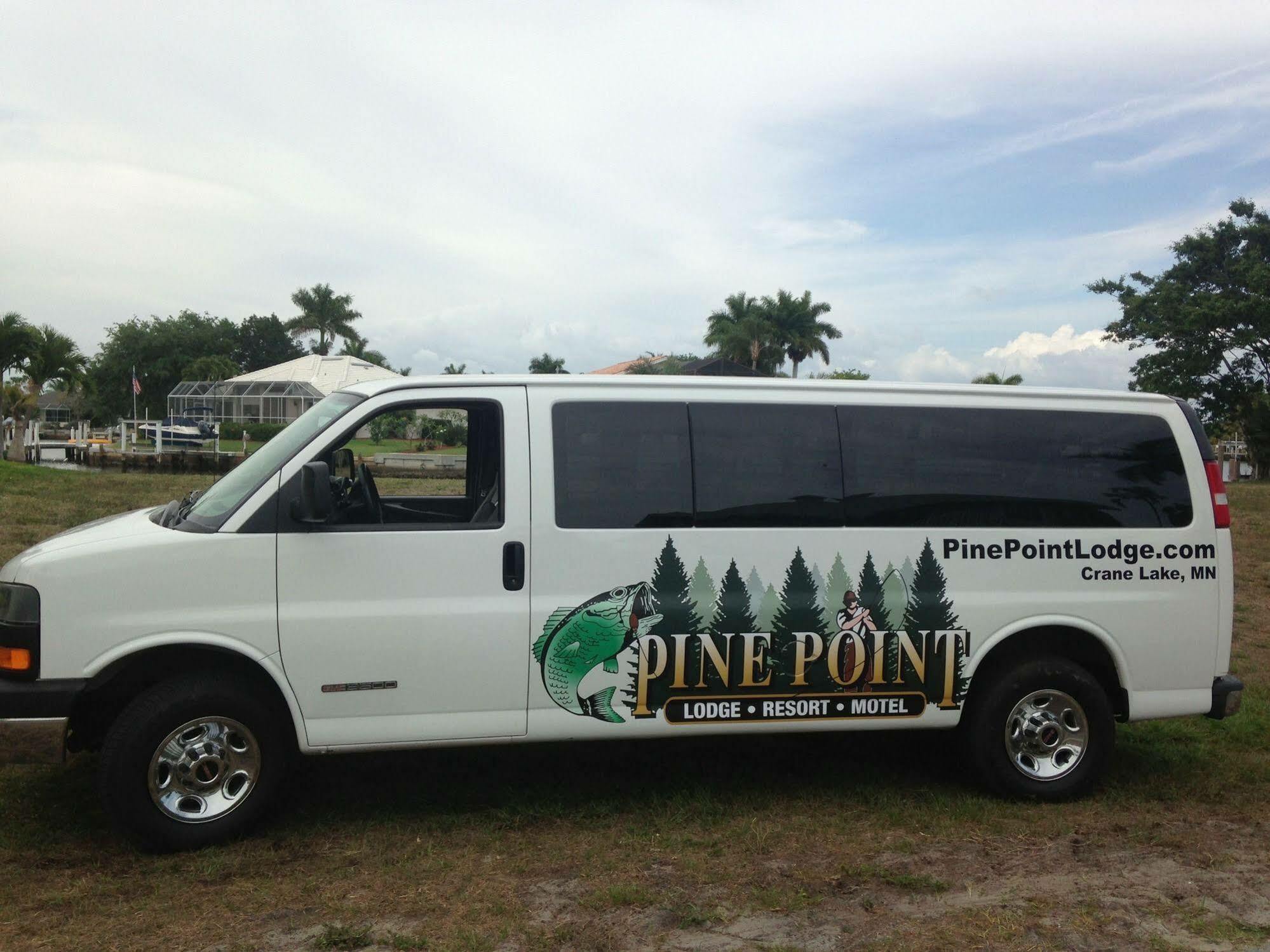 Pine Point Lodge Resort & Motel Crane Lake Esterno foto