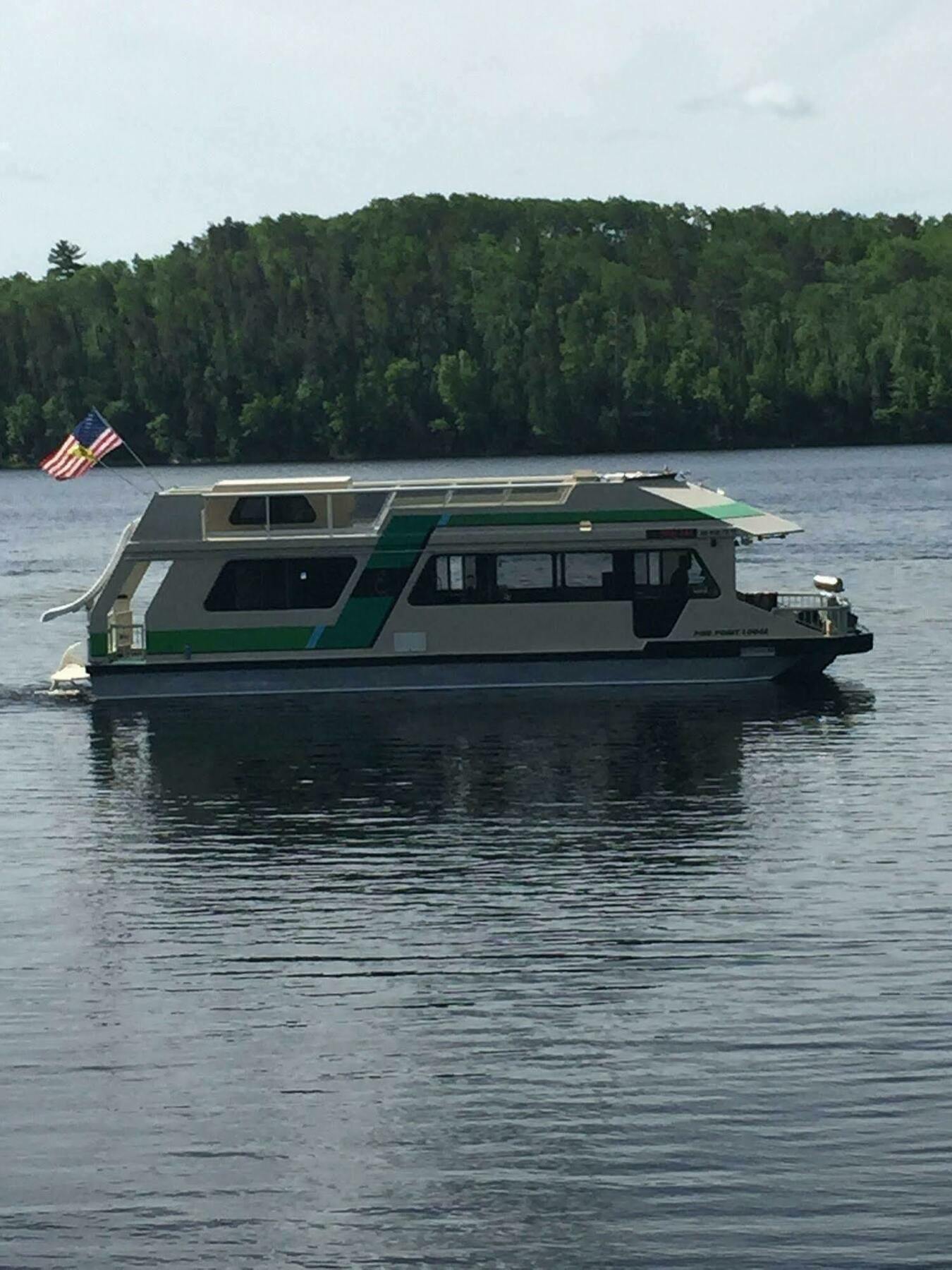 Pine Point Lodge Resort & Motel Crane Lake Esterno foto